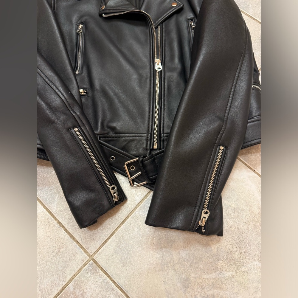 Zara TRF Black Faux Leather Jacket - Picture 2 of 7
